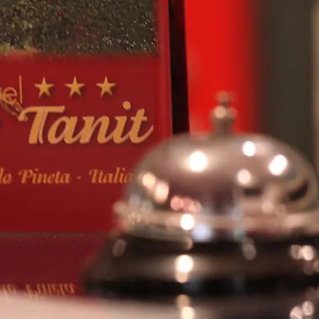 Tanit 3* Grado